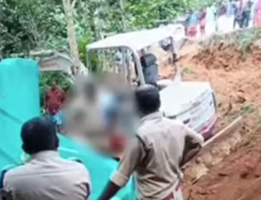 ഡ്രൈവര്‍ ഇല്ലാത്ത സമയത്ത് മണ്ണുമാന്തിയന്ത്രം ഓടിക്കാന്‍ ശ്രമിച്ചു; വീട്ടുടമസ്ഥന് ദാരുണാന്ത്യം