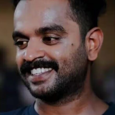 ദേശീയ പാതയോരത്ത് കൂട്ടിയിട്ട ടാറിങ് അവശിഷ്ടങ്ങളില്‍ ബൈക്ക് ഇടിച്ച് തിരൂര്‍ സ്വദേശിക്ക് ദാരുണാന്ത്യം