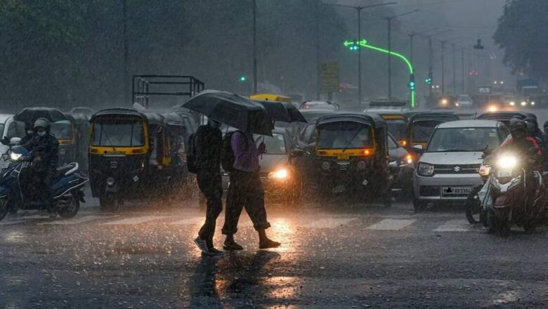 നാളെ തീവ്രമഴയ്ക്ക് സാധ്യത; മൂന്ന് ജില്ലകളില്‍ ഓറഞ്ച് അലര്‍ട്ട്;   മുന്നറിയിപ്പ്