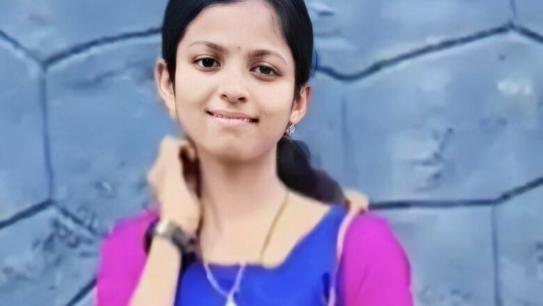 പ്ലസ്ടു പരീക്ഷയില്‍ ഉന്നത വിജയം; പിന്നാലെ റോഡുമുറിച്ചുകടക്കുന്നതിനിടെ കാറിടിച്ച്‌ ദാരുണാന്ത്യം.