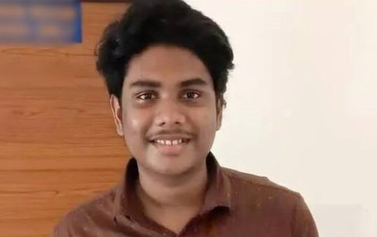 മലയാളി വിദ്യാര്‍ത്ഥി ബംഗളുരുവിലെ ഹോസ്റ്റൽ മുറിയിൽ ഹൃദയാഘാതം മൂലം മരിച്ചു