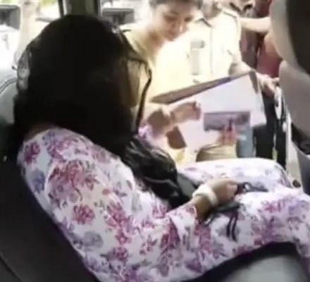 നവജാത ശിശുവിനെ കൊലപ്പെടുത്തിയ കേസില്‍ കുഞ്ഞിന്‍റെ അമ്മ അഞ്ജു അറസ്റ്റിലായി.