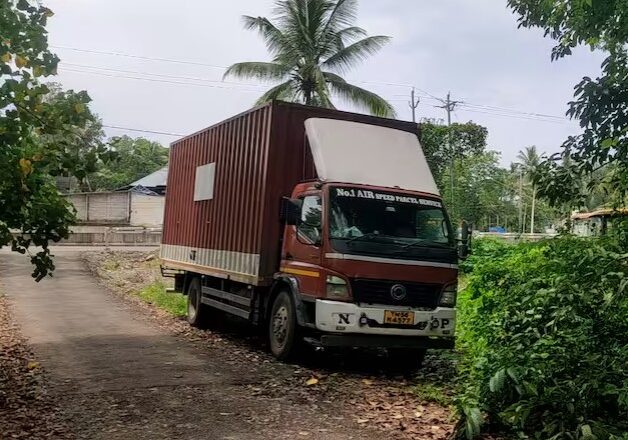 പാഴ്‌സൽ ലോറി തടഞ്ഞ് 3.24 കോടി തട്ടിയെടുത്ത കേസ്: 2 പ്രതികൾ കസ്റ്റഡിയിൽ