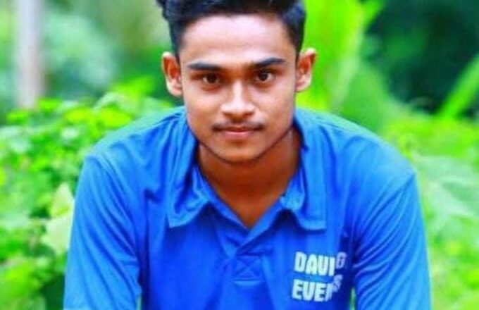 കരുവാരക്കുണ്ട് സ്വപ്നക്കുണ്ട് വെള്ളച്ചാട്ടത്തിൽ ഒഴുക്കിൽപ്പെട്ട് ഒരാൾ മരിച്ചു.