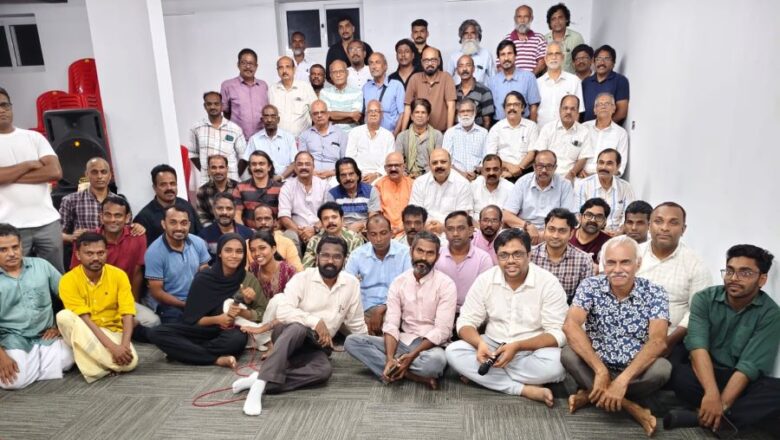 വേങ്ങരയിൽ പഴയകാല നാടക പ്രവർത്തകർ ഓർമ്മകൾ പങ്കുവെച്ച് ‘നാടക വര്‍ത്തമാനം’ സംഘടിപ്പിച്ചു