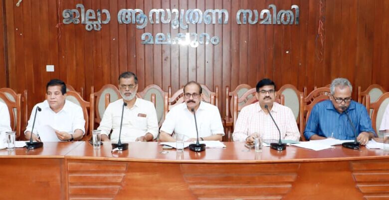30 സ്‌കൂള്‍ കെട്ടിടങ്ങള്‍ പൊളിച്ചു മാറ്റാൻ ഉത്തരവിട്ടതായി ജില്ലാ കളക്ടര്‍