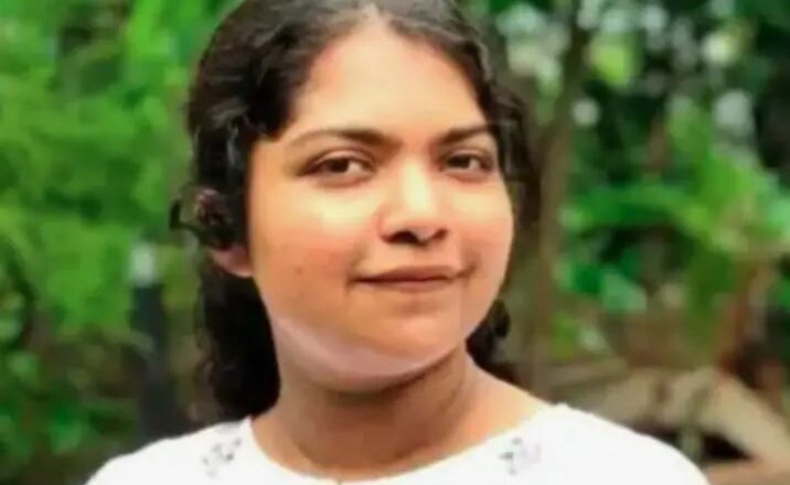 21കാരിയെ വീടിനുള്ളില്‍ തൂങ്ങി മരിച്ച നിലയില്‍ കണ്ടെത്തി