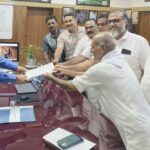 കൊളപ്പുറം എയർപോർട്ട് റോഡ് ജംഗ്ഷൻ: NH-66 വികസന പദ്ധതിയിൽ ആശങ്ക; റൗണ്ട്ബൗട്ട് ആവശ്യപ്പെട്ട് KHRA–KVVES പ്രതിനിധികൾ കളക്ടർക്ക് പരാതി നൽകി