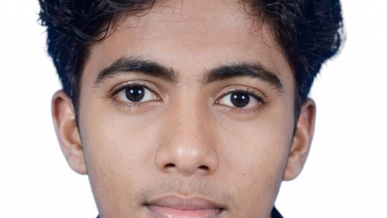 നിർത്തിയിട്ടിരുന്ന ലോറിക്ക് പിന്നിൽ പിക്കപ്പ് വാനിടിച്ച് യുവാവ് മരിച്ചു