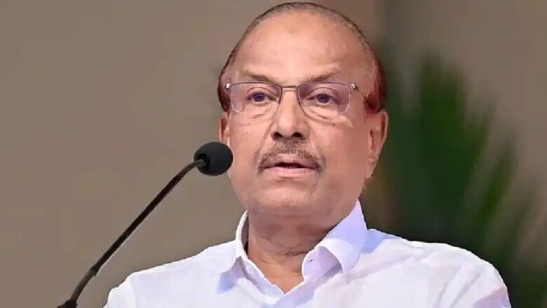 സമൂഹ മാധ്യമങ്ങളിലൂടെ വ്യാജ പ്രചാരണം; പരാതി നല്‍കി പി കെ കുഞ്ഞാലിക്കുട്ടി