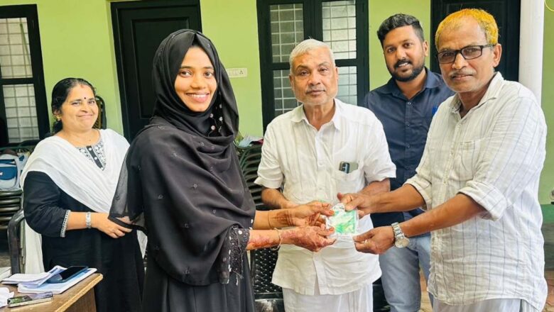 ഗ്രാമസഭയിൽ സൗജന്യപച്ചക്കറി വിത്ത്പാക്കറ്റ് വിതരണംചെയ്തു.