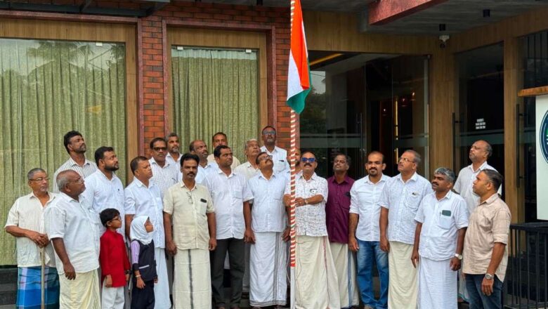 ഗ്രീൻ ഫൗണ്ടേഷന്റെ ആഭിമുഖ്യത്തിൽ കക്കാടംപുറത്ത് സ്വാതന്ത്ര്യദിനം ആഘോഷിച്ചു