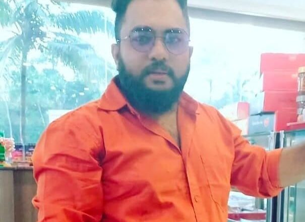 തൃശ്ശൂരിൽ മലപ്പുറം സ്വദേശി കുത്തേറ്റ് മരിച്ച നിലയിൽ കണ്ടെത്തി