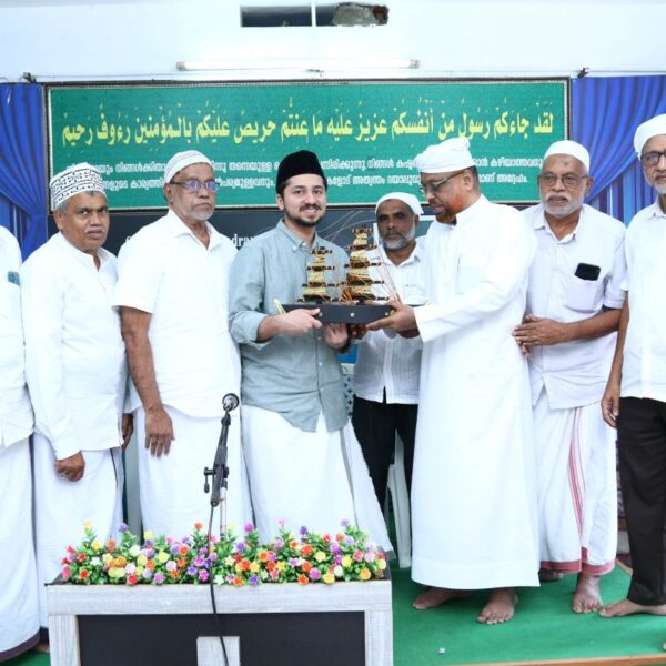 വേങ്ങര എസ്.വൈ.എസ് ഖുർആൻ പഠന കേന്ദ്രത്തിൽ മൗലിദ് സദസ്സും സ്വീകരണവും സംഘടിപ്പിച്ചു