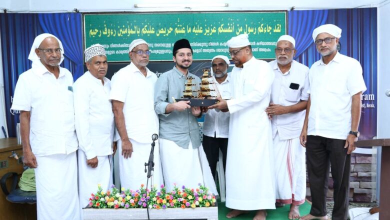 വേങ്ങര എസ്.വൈ.എസ് ഖുർആൻ പഠന കേന്ദ്രത്തിൽ മൗലിദ് സദസ്സും സ്വീകരണവും സംഘടിപ്പിച്ചു