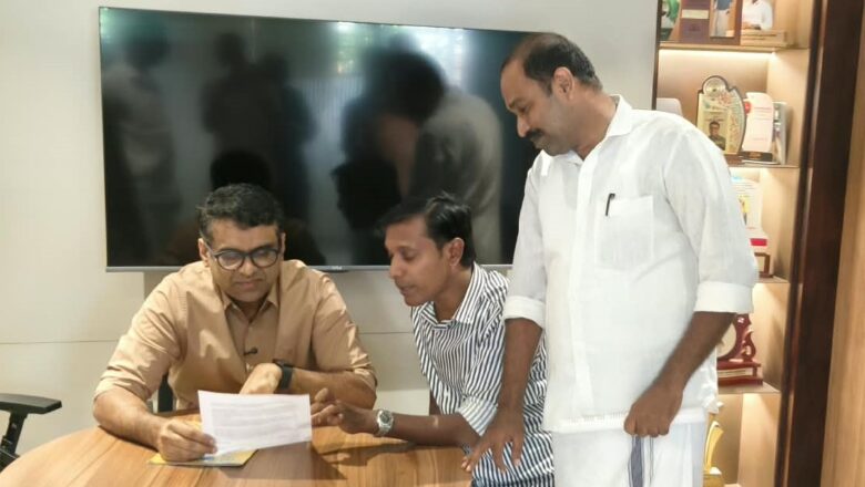 പരപ്പനങ്ങാടിയിൽ ഡിഗ്രി സൗജന്യ തുല്യതാ തുടർപഠന കേന്ദ്രം ആരംഭിക്കണം; എം.എൽ.എയ്ക്ക് നിവേദനം നൽകി