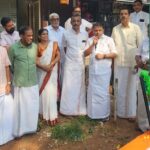 കൊളപ്പുറത്ത് ഗാന്ധി സ്മൃതി സംഗമവും പുഷ്പാർച്ചനയും സംഘടിപ്പിച്ചു