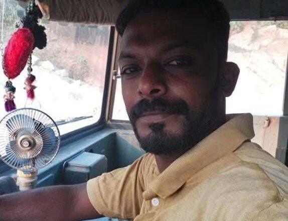 JCB അപകടത്തിൽ പരിക്കേറ്റ് ചികിത്സയിലായിരുന്ന യുവാവ് മരിച്ചു