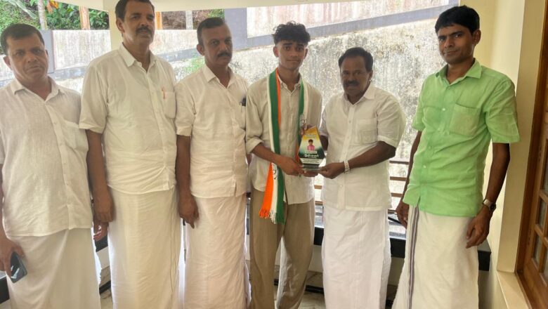 ജില്ലാ ജൂനിയർ ഫുട്ബോൾ ടീമിലേക്ക് തെരഞ്ഞെടുക്കപ്പെട്ട മുഹമ്മദ് ഷാമിലിനെ ആദരിച്ചു